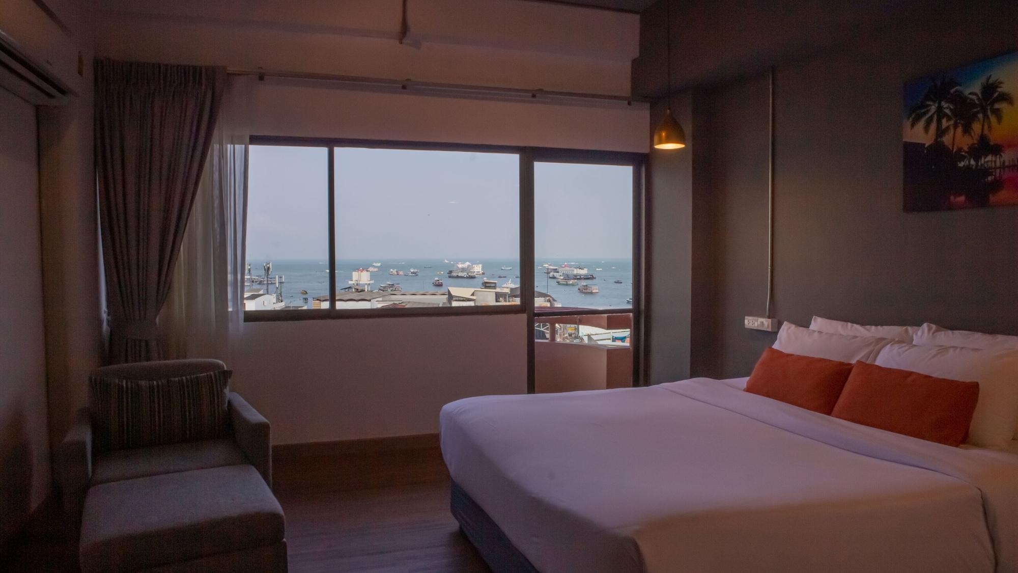 7 Days Premium Hotel Pattaya Exterior foto