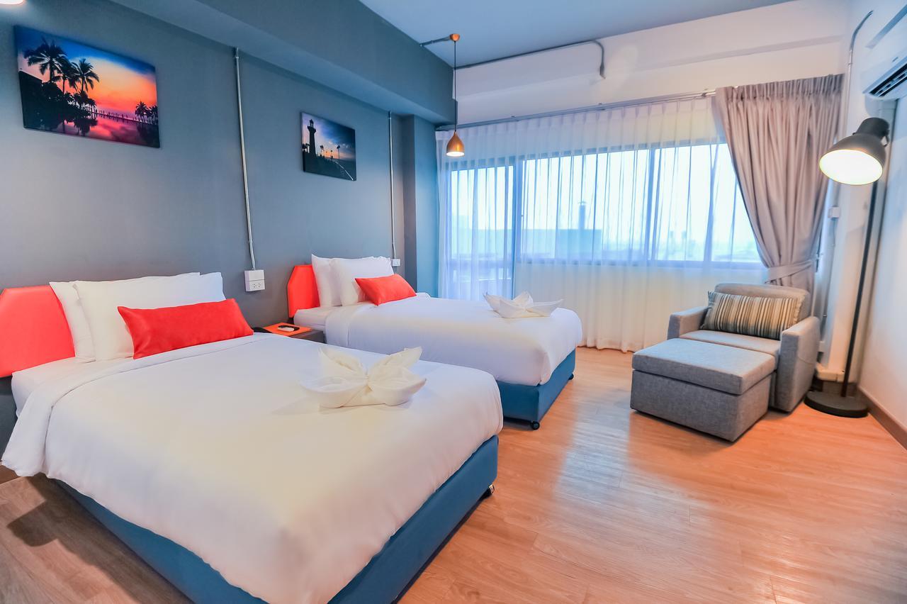 7 Days Premium Hotel Pattaya Exterior foto